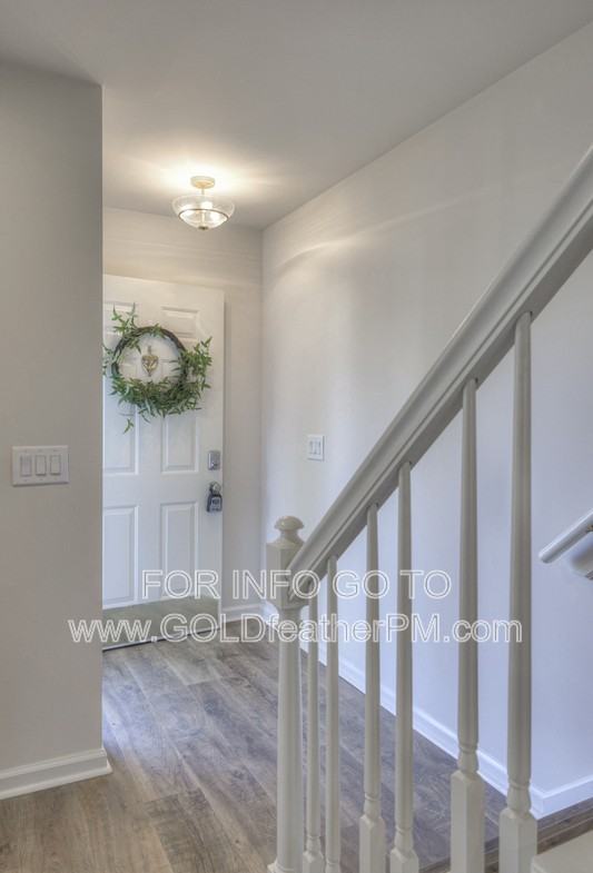 112 Champney Ct - Photo 3 of 30