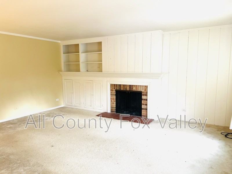 762 E Hillside Ave - Photo 4 of 16