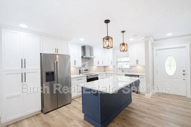 47 Cypress Dr - Photo 5 of 21