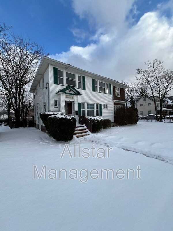 4859 E 97th St #UP - Photo 2 of 13