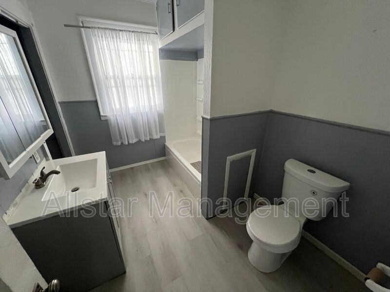 4859 E 97th St #UP - Photo 4 of 13