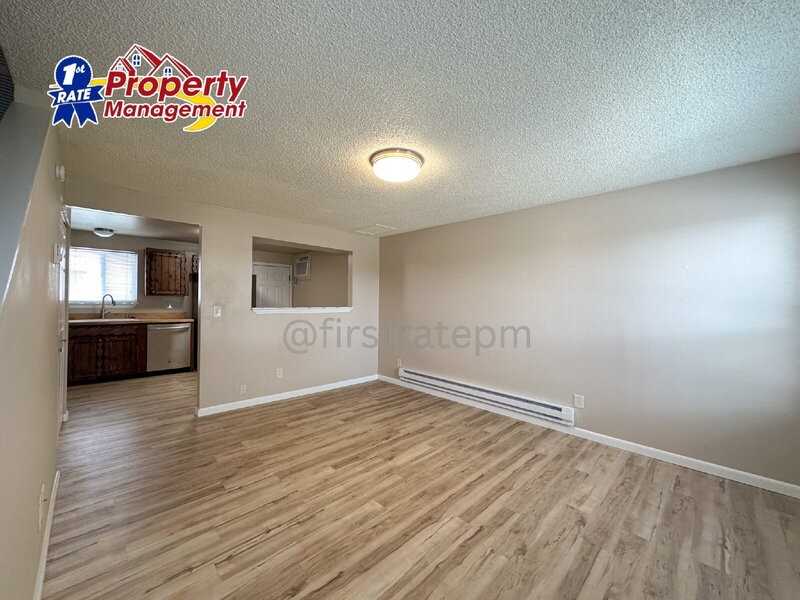 6466 W Douglas St - Photo 3 of 23