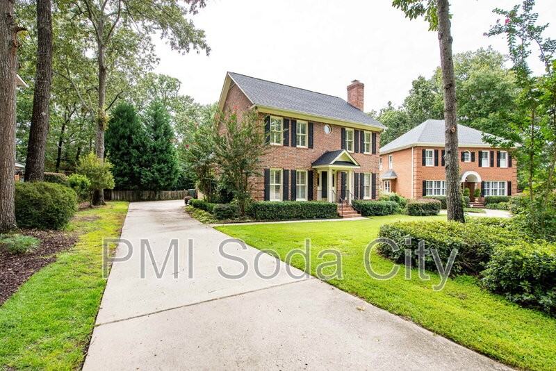 10 Old Woodlands Ct - Photo 4 of 37