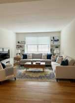 Jericho Manor Apartments - Photo 1 of 1