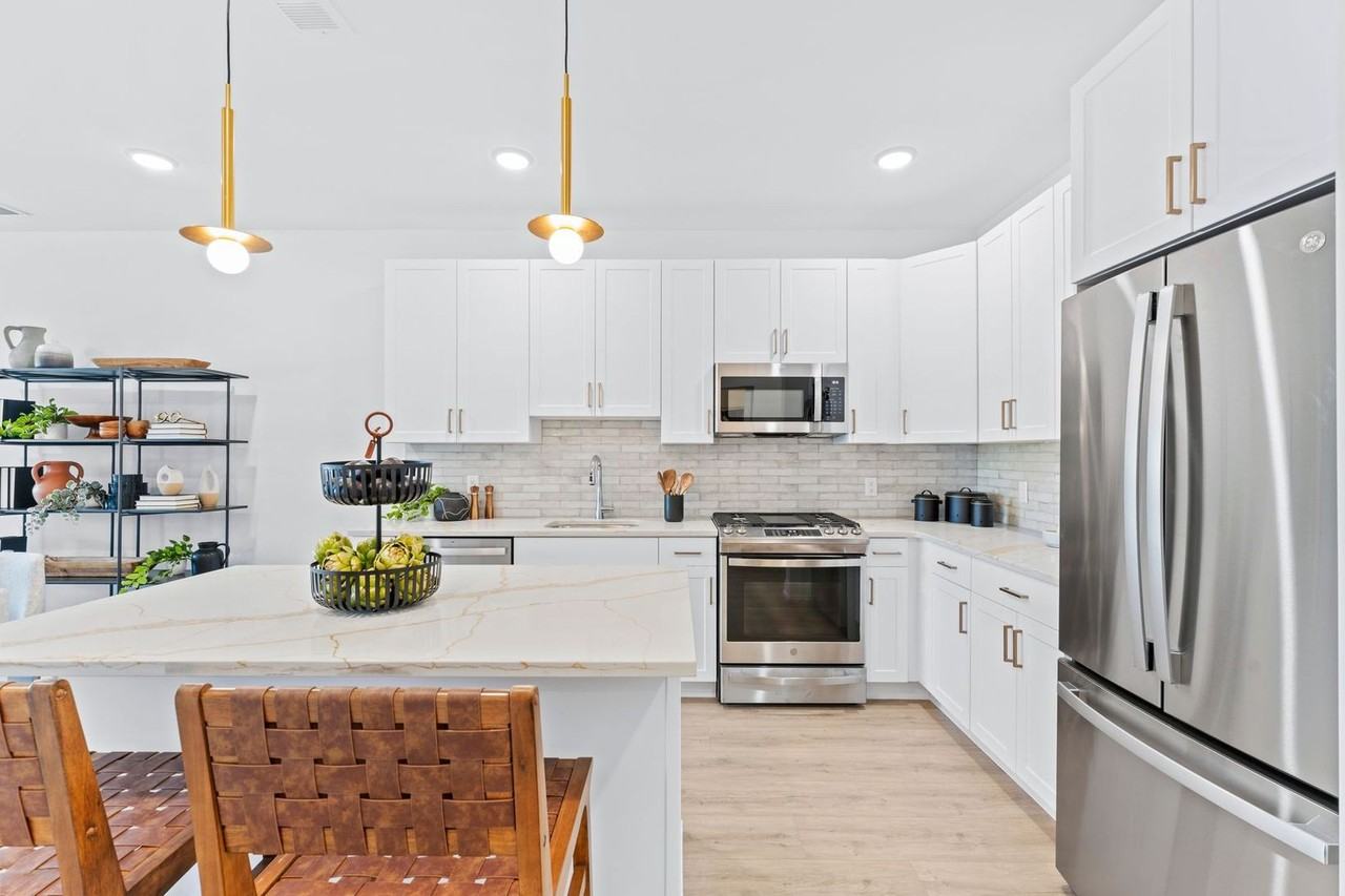 Allure at Vosseller - Photo 5 of 12