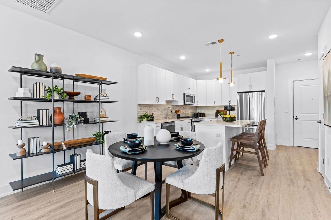 Allure at Vosseller - Photo 6 of 12