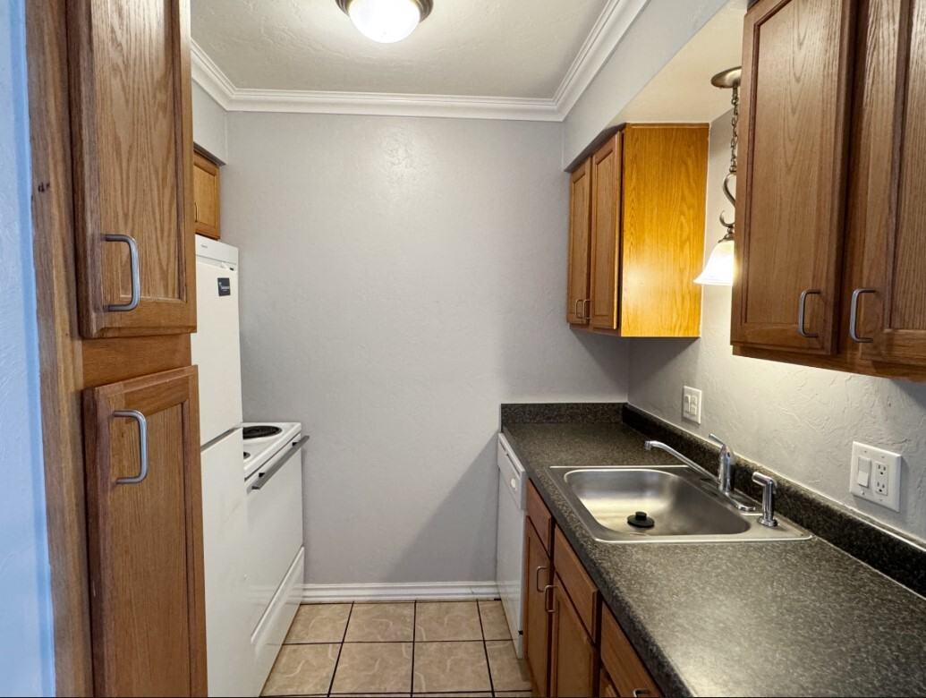 Copper Ridge - Photo 4 of 48