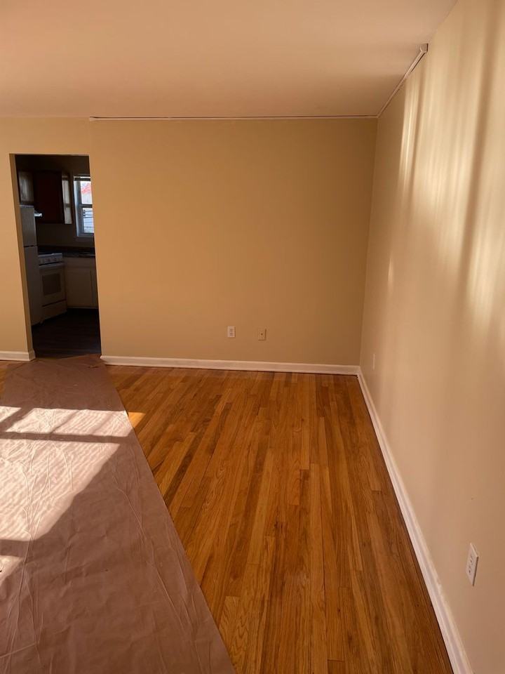 Bancroft Apartments LLC - Photo 5 of 12