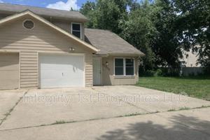 featured image of 7105 Fulton Rd #J