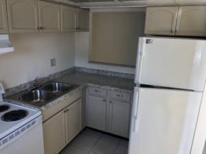 Pinewood Apartments - Photo 4 of 5