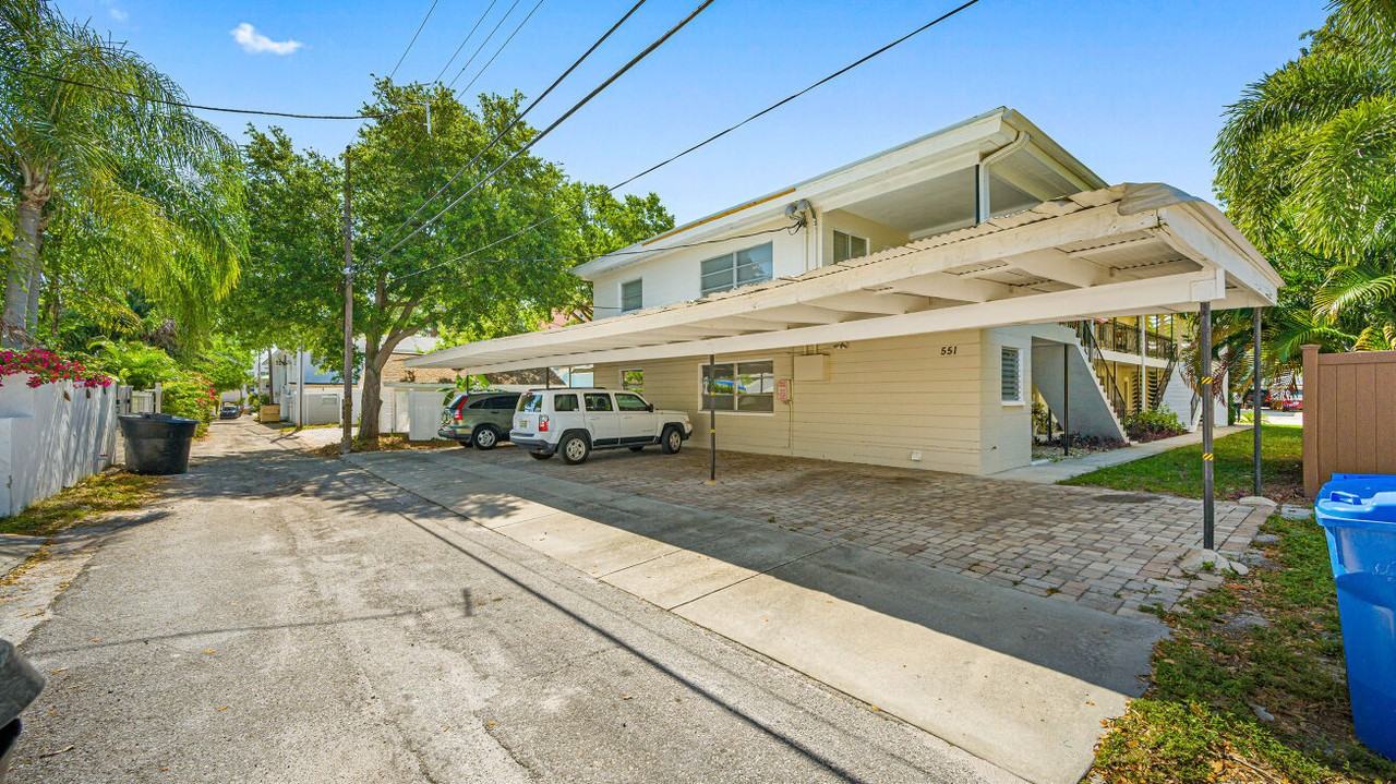 The Corvette Apartments - Photo 3 of 12