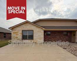 913 Laila Ln - Photo 1 of 1