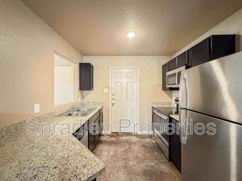 1526 Brazos Rd - Photo 5 of 17