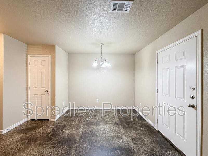 1526 Brazos Rd - Photo 7 of 17