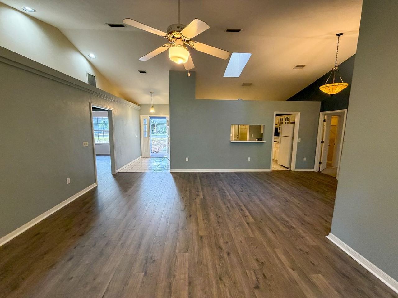 4105 Nw 35th St - Photo 4 of 38