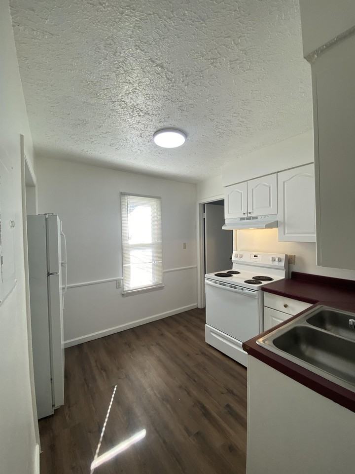 1600 South 6th Street - Photo 6 of 13