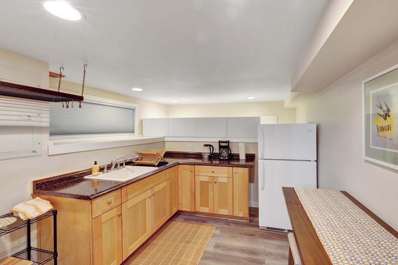 7911 5th Avenue Northeast #LL - Photo 3 of 9