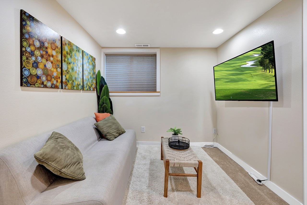 7911 5th Avenue Northeast #LL - Photo 2 of 9