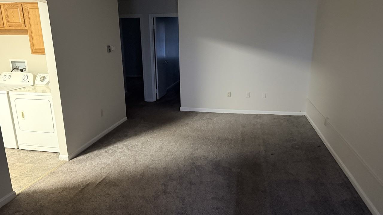 McGill-102 E North Street-102-206 - Photo 6 of 8