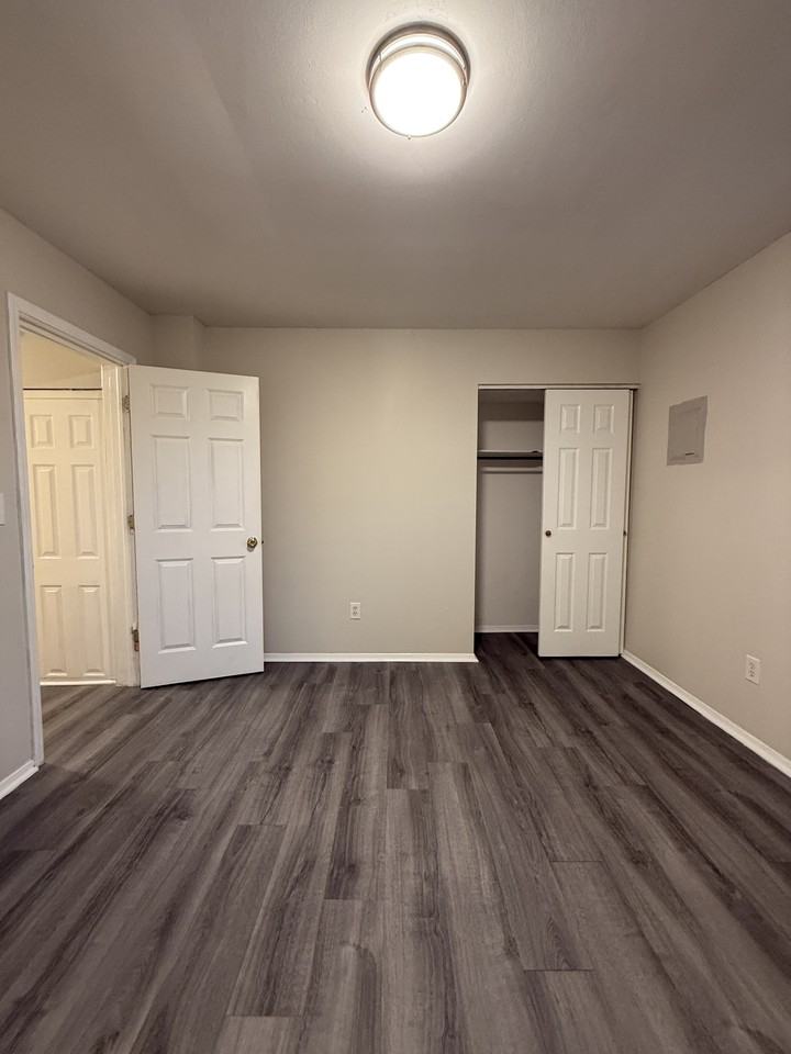 614-616 Roy Avenue - Photo 5 of 15