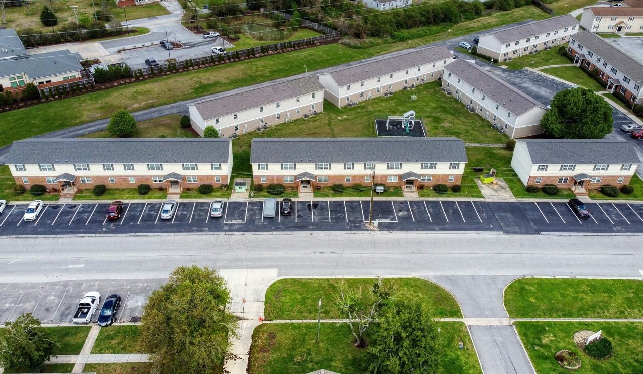 2322 Indian Drive - Photo 6 of 19