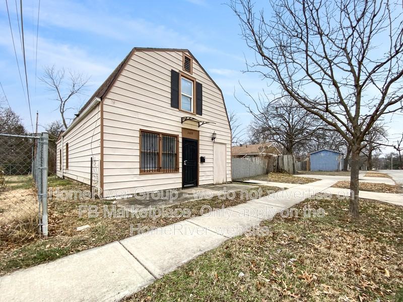 2409 E 74th St - Photo 3 of 21