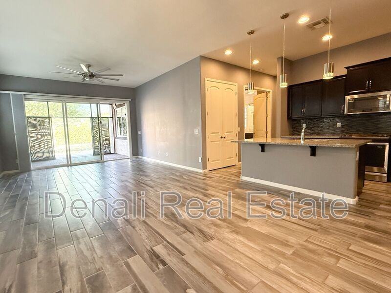 20618 W Edgemont Ave - Photo 5 of 35