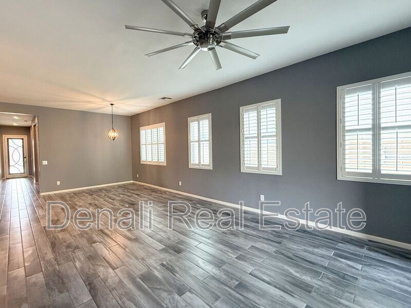 20618 W Edgemont Ave - Photo 7 of 35