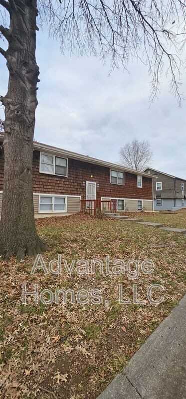 720 N 70th St #720 - Photo 2 of 28