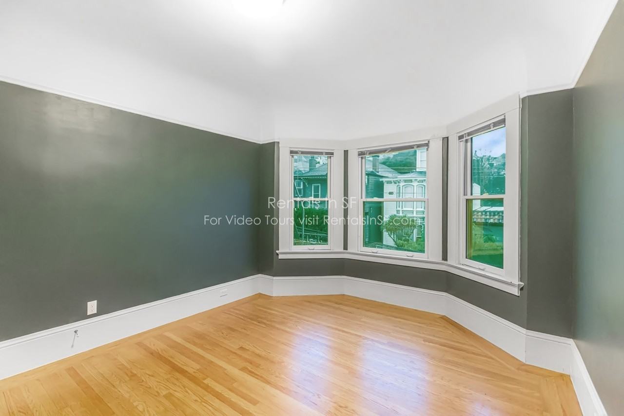 155 Eureka St #3 - Photo 5 of 15