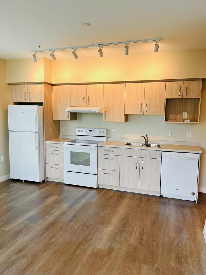 75 Southwest Marine Drive #310 - Photo 3 of 11