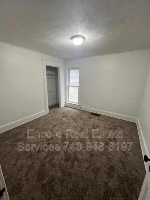 41 N Pine St - Photo 3 of 9