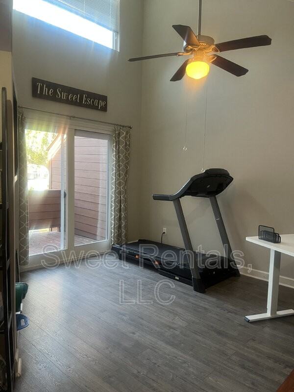 47 Arabian Dr - Photo 5 of 35