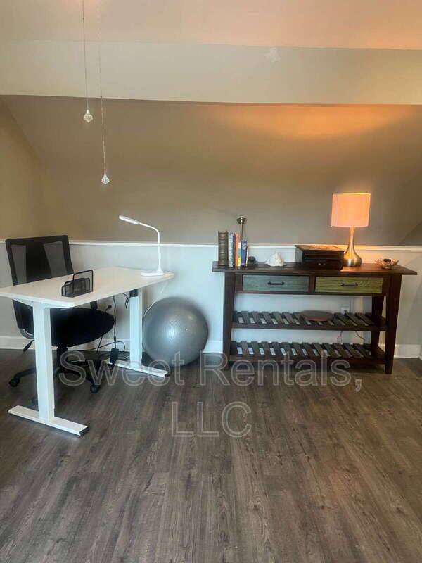 47 Arabian Dr - Photo 6 of 35