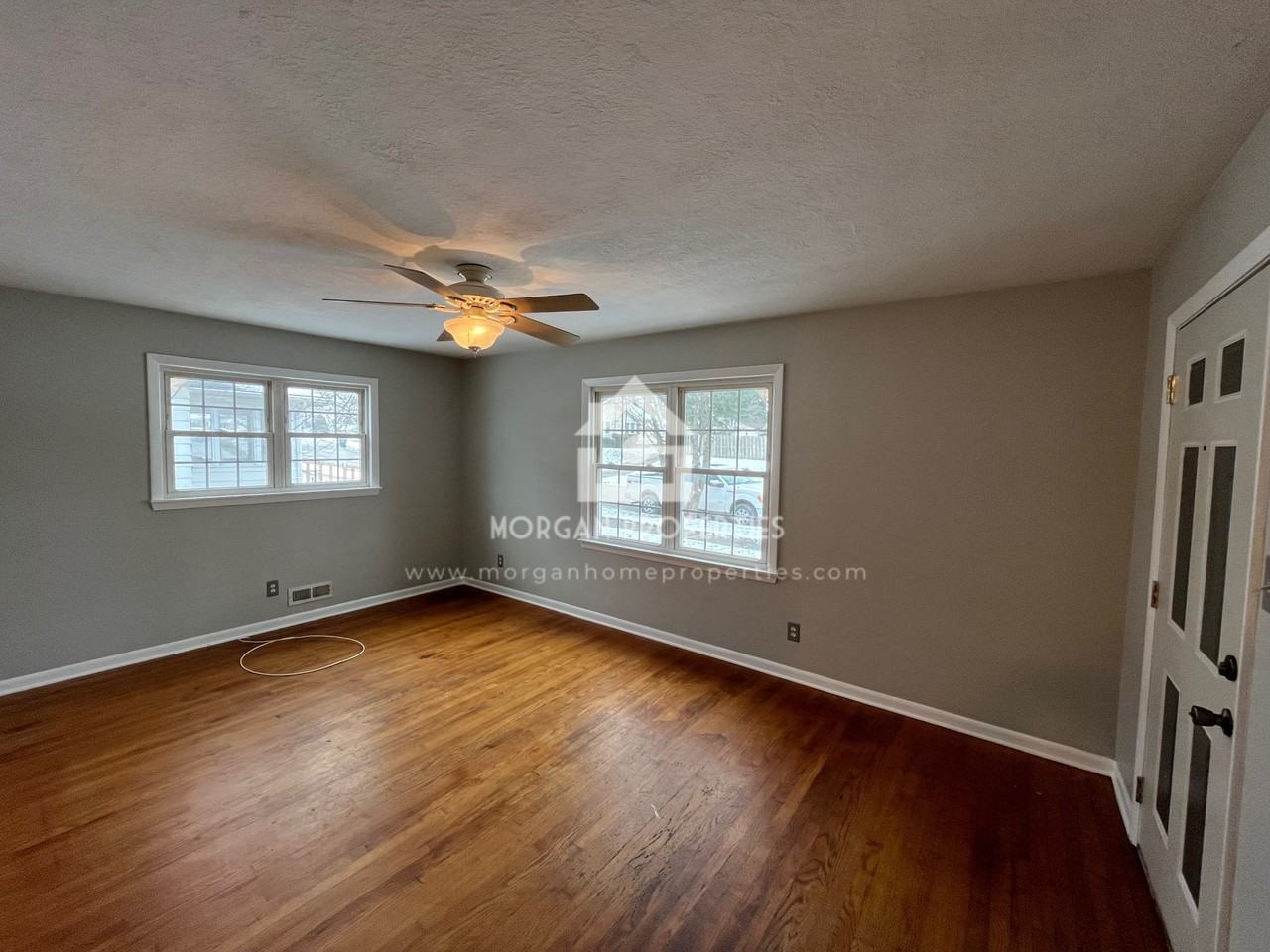 192 1/2 RINGWOOD WAY - Photo 2 of 5