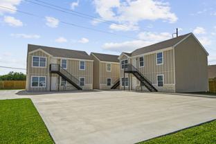 Legance - Photo 1 of 1