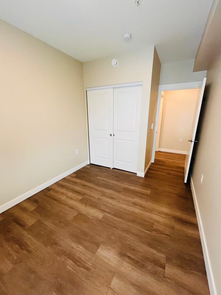 75 Southwest Marine Drive #310 - Photo 6 of 11