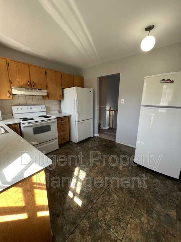 2148 Springwood Rd #2 - Photo 3 of 41