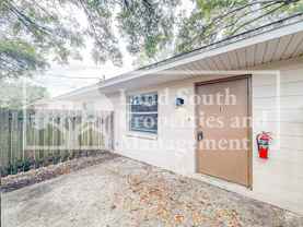 815 W Carole St #3 - Photo 1 of 1