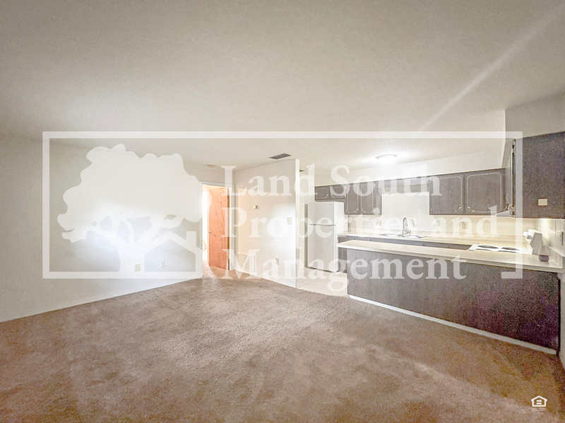 815 W Carole St #3 - Photo 3 of 12