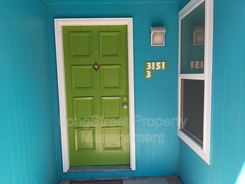 3151 N Shore Dr Se #1 - Photo 2 of 18