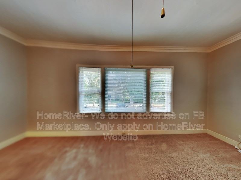 1322 H St #5 - Photo 4 of 19