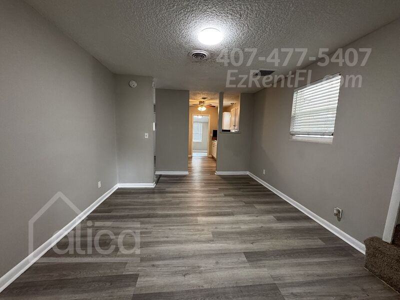 3812 Rodby Dr - Photo 7 of 20