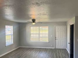 featured image of 205 Jennie Ln