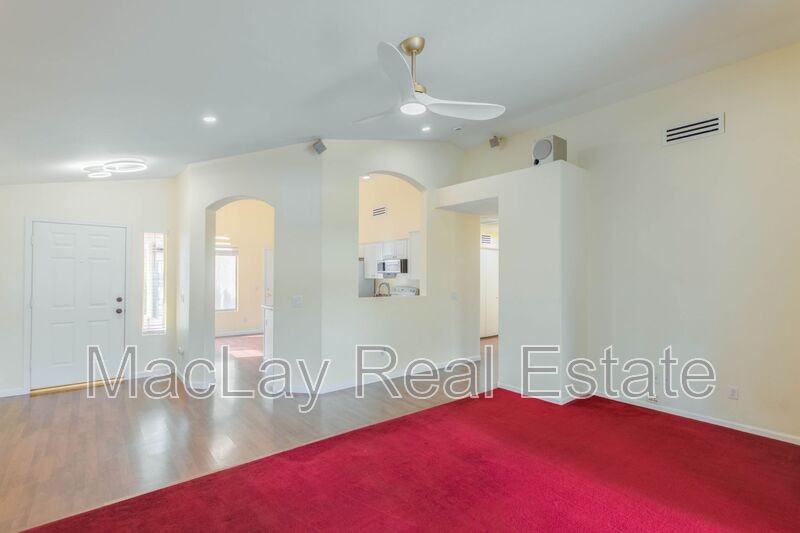 1157 N Sunnyvale Ave - Photo 5 of 21