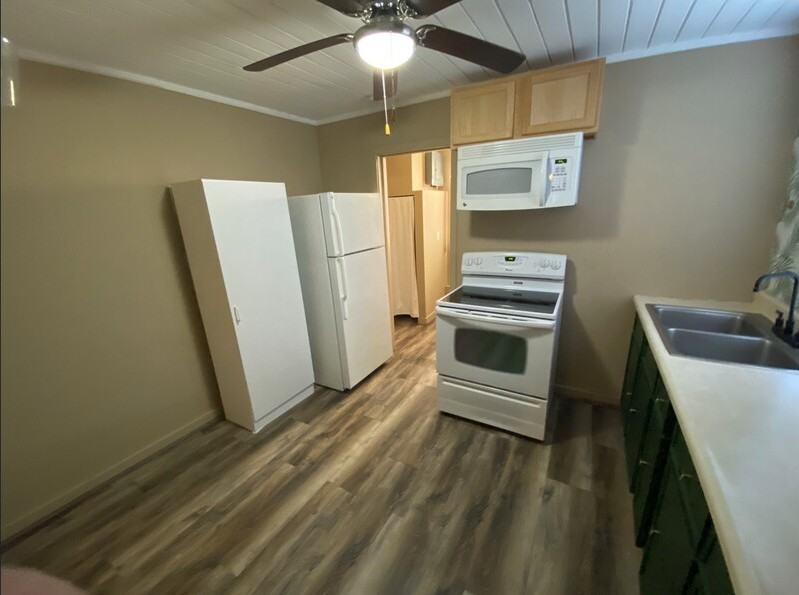 5073 Orchard St - Photo 2 of 5