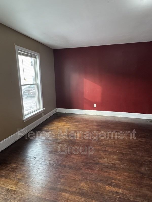 15 Franklin St #1 - Photo 5 of 14