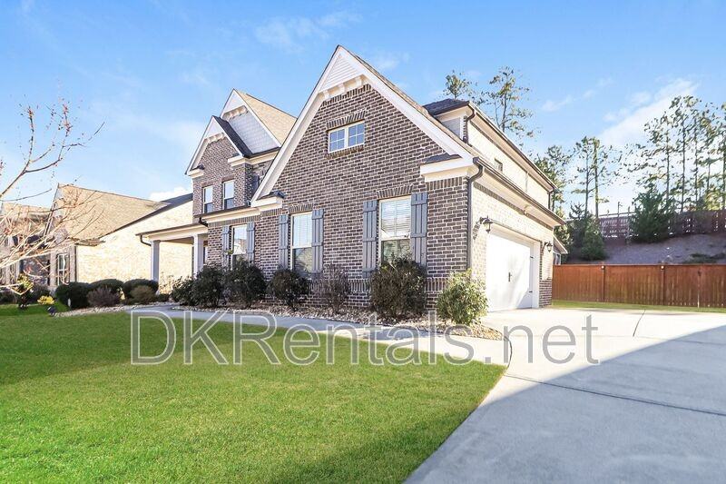 5780 Bradenton Rd - Photo 2 of 30