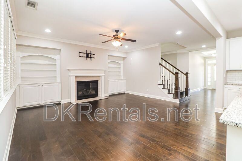 5780 Bradenton Rd - Photo 3 of 30