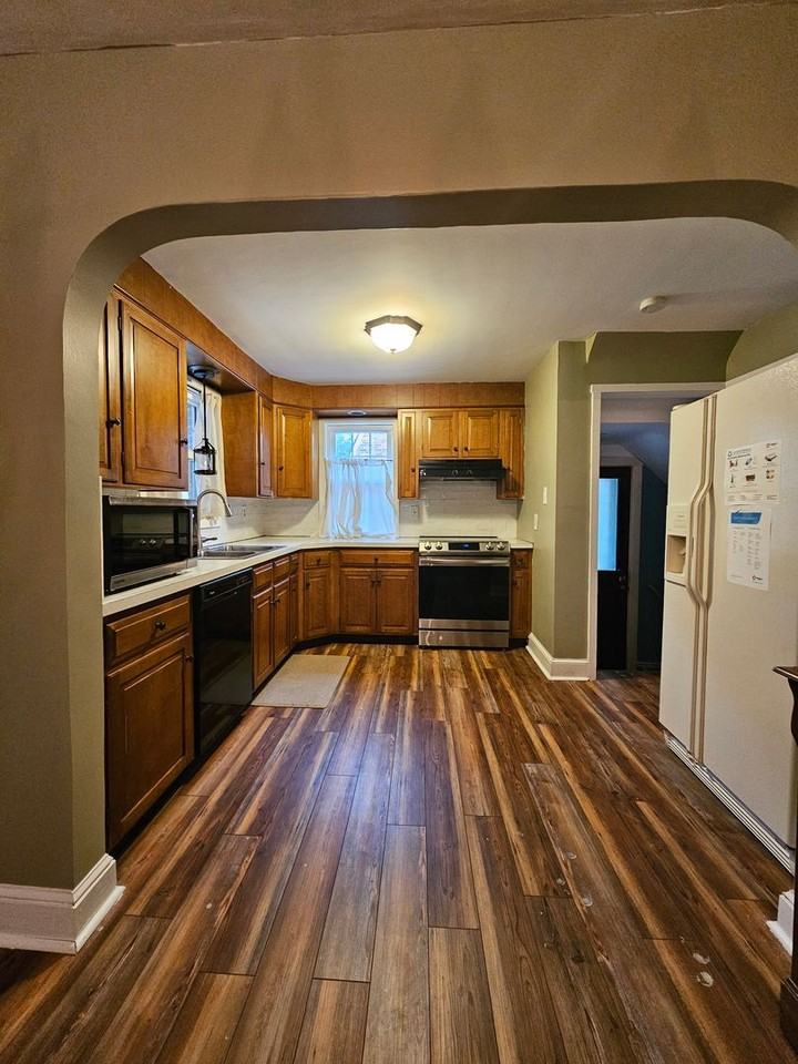 102 N Forrest St - Photo 7 of 21